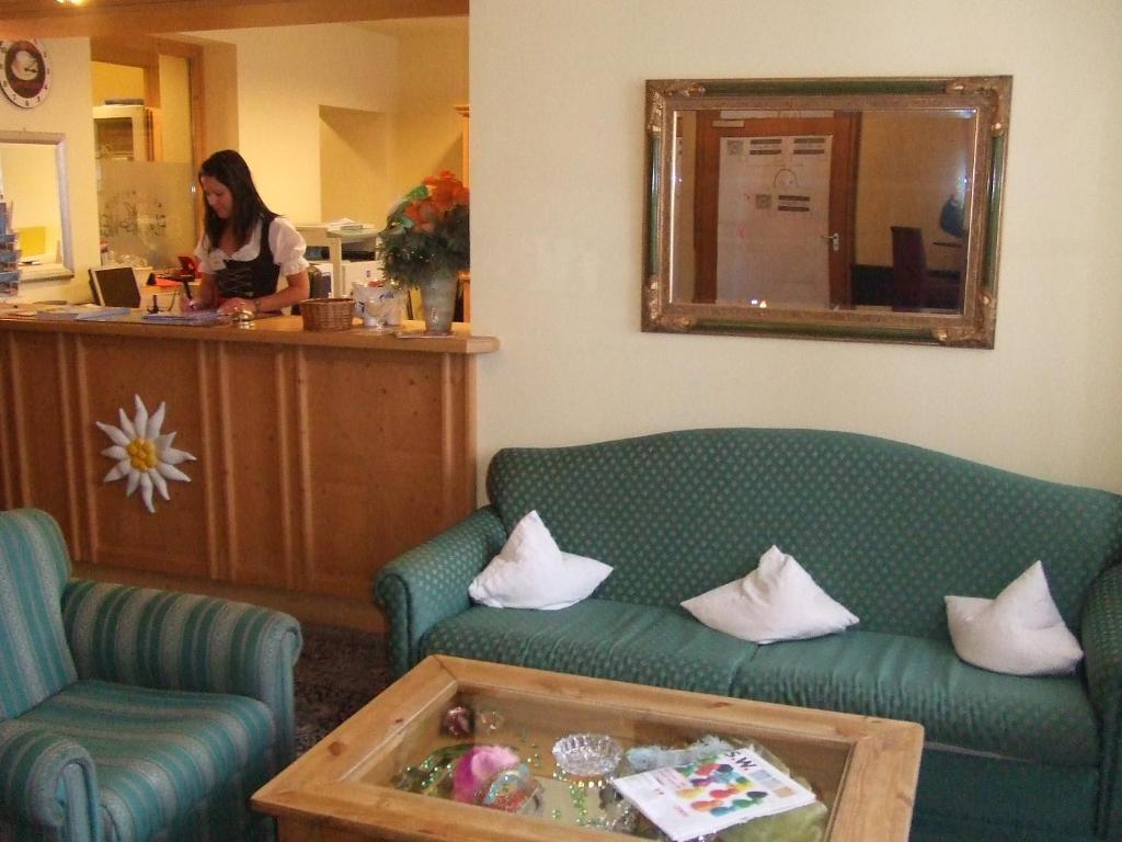 Alpenhotel Edelweiss Maurach  Bagian luar foto