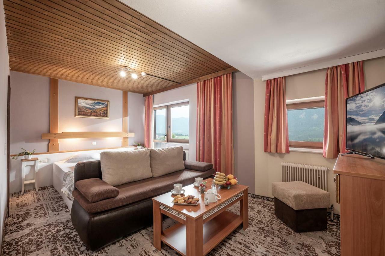 Alpenhotel Edelweiss Maurach  Bagian luar foto